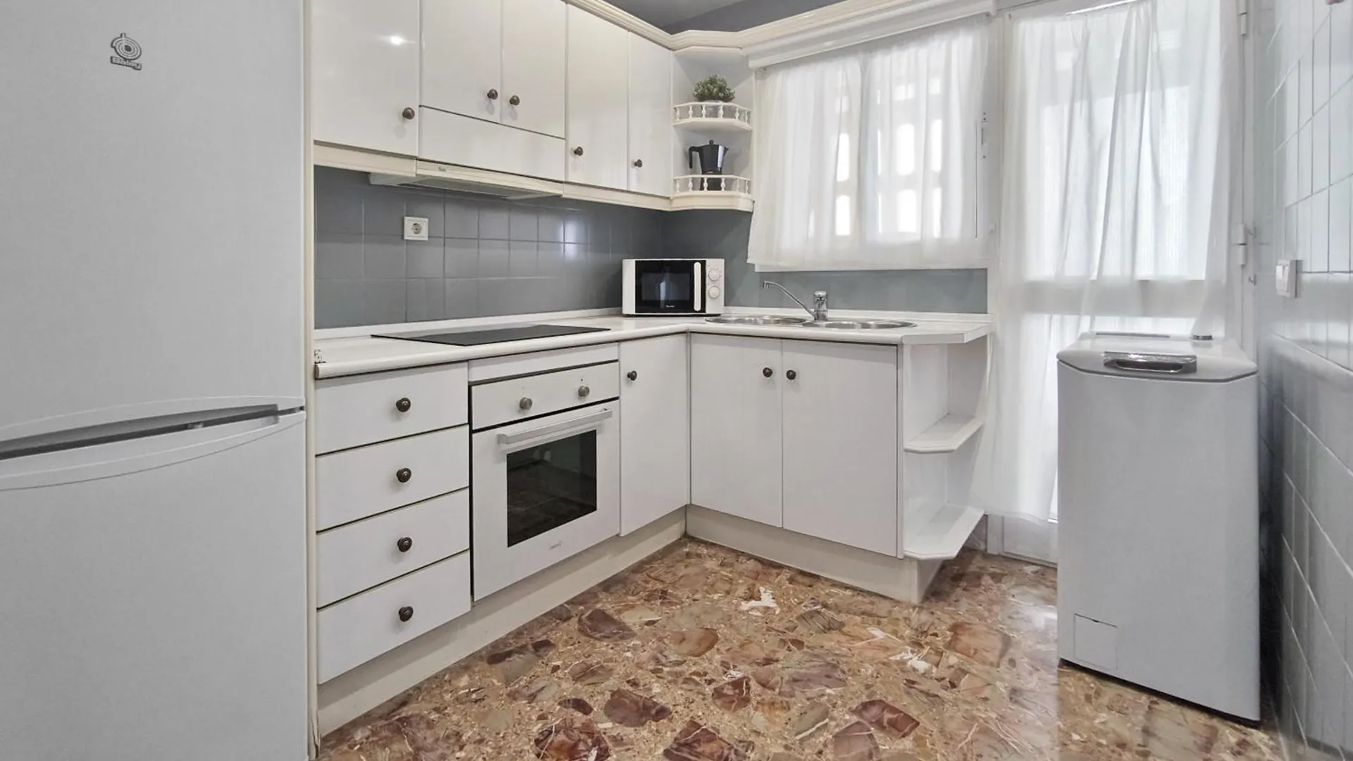 Apartamento Niza Playa I Fuengirola 0*,