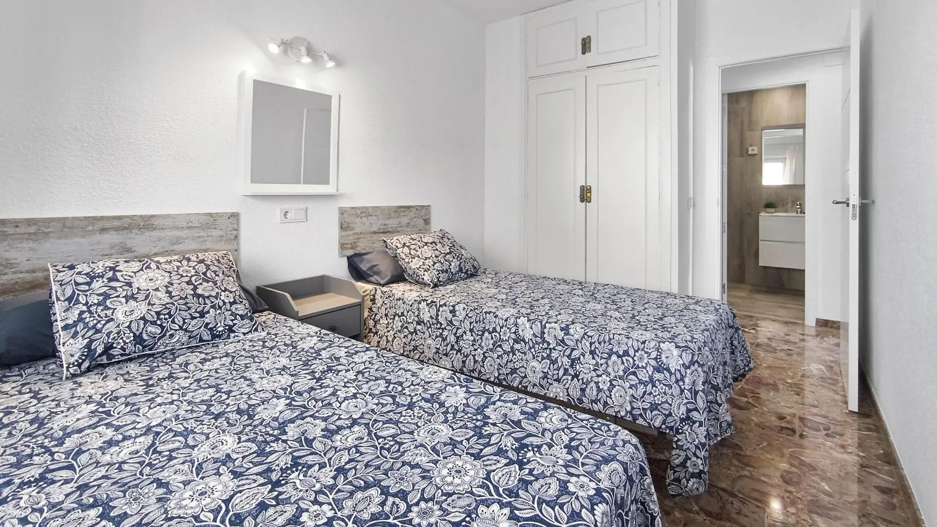 Apartment Apartamento Niza Playa I Fuengirola Spain